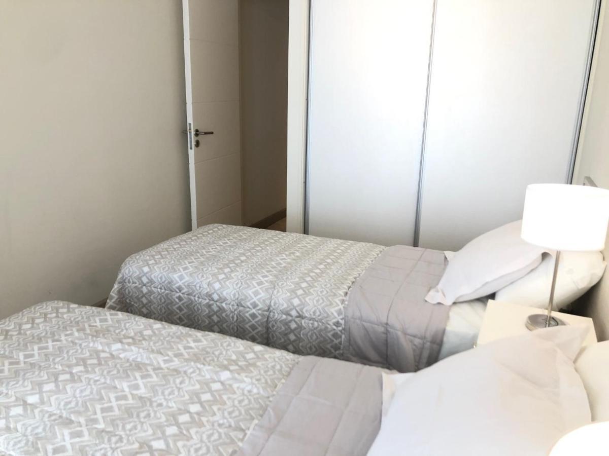 Calidos Departamentos En Ciudad Con Cochera 멘도사 외부 사진